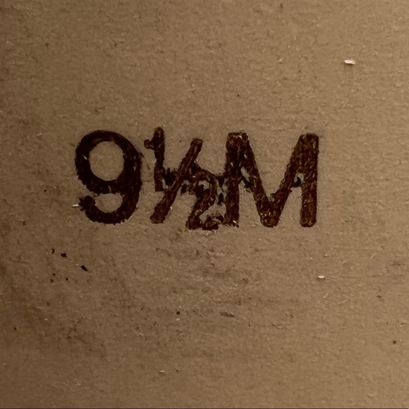 Ann Marino Red Leather Block Heel Slide Sandals Size 9 1/2 Women’s - Picture 4 of 11